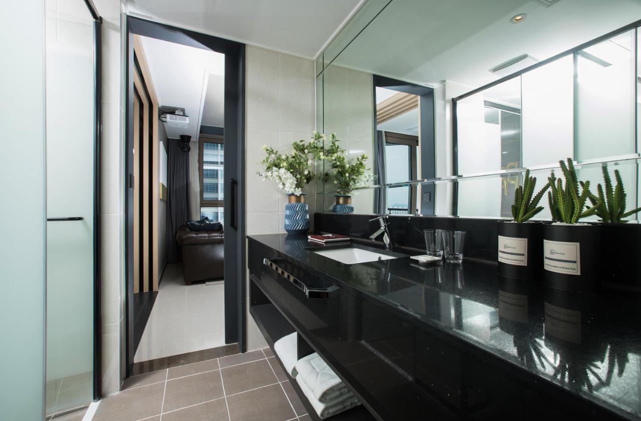 Gwangju Metropolitan City Utop Boutique Hotel&Residence מראה חיצוני תמונה