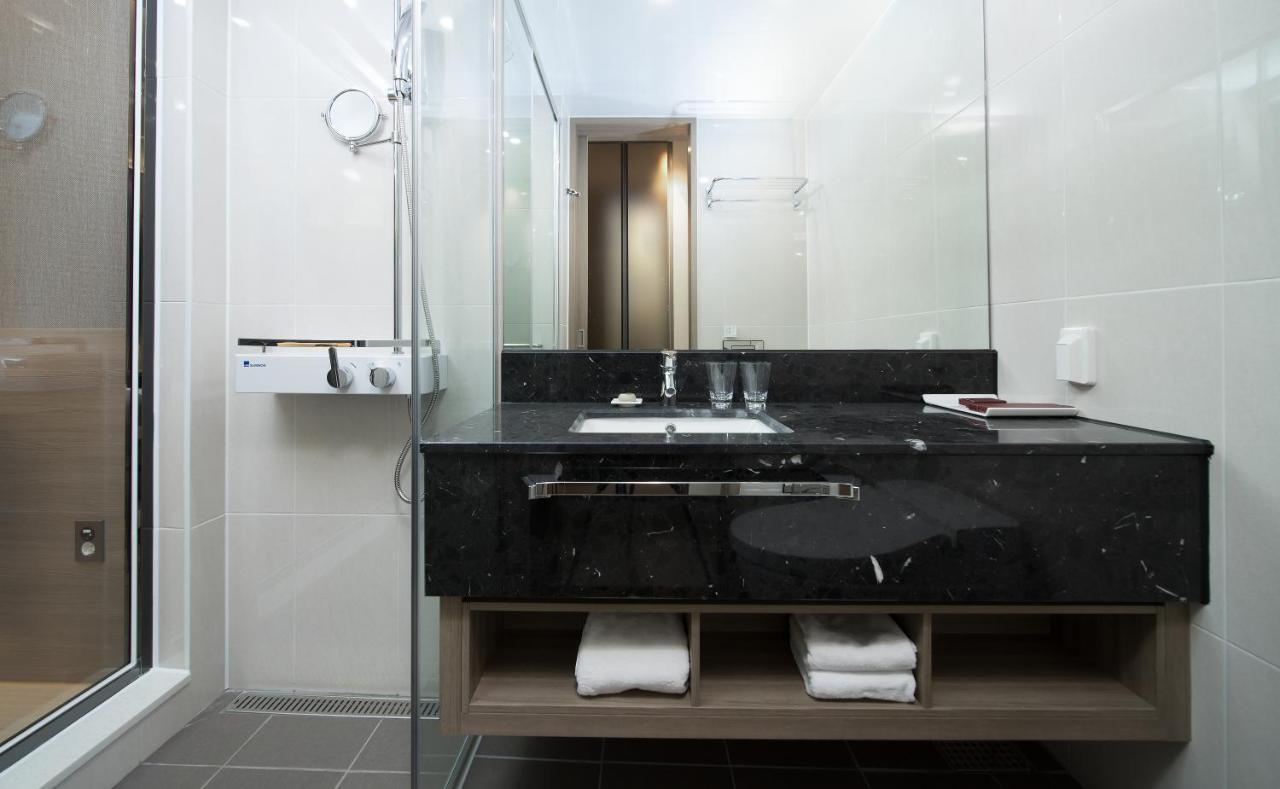 Gwangju Metropolitan City Utop Boutique Hotel&Residence מראה חיצוני תמונה